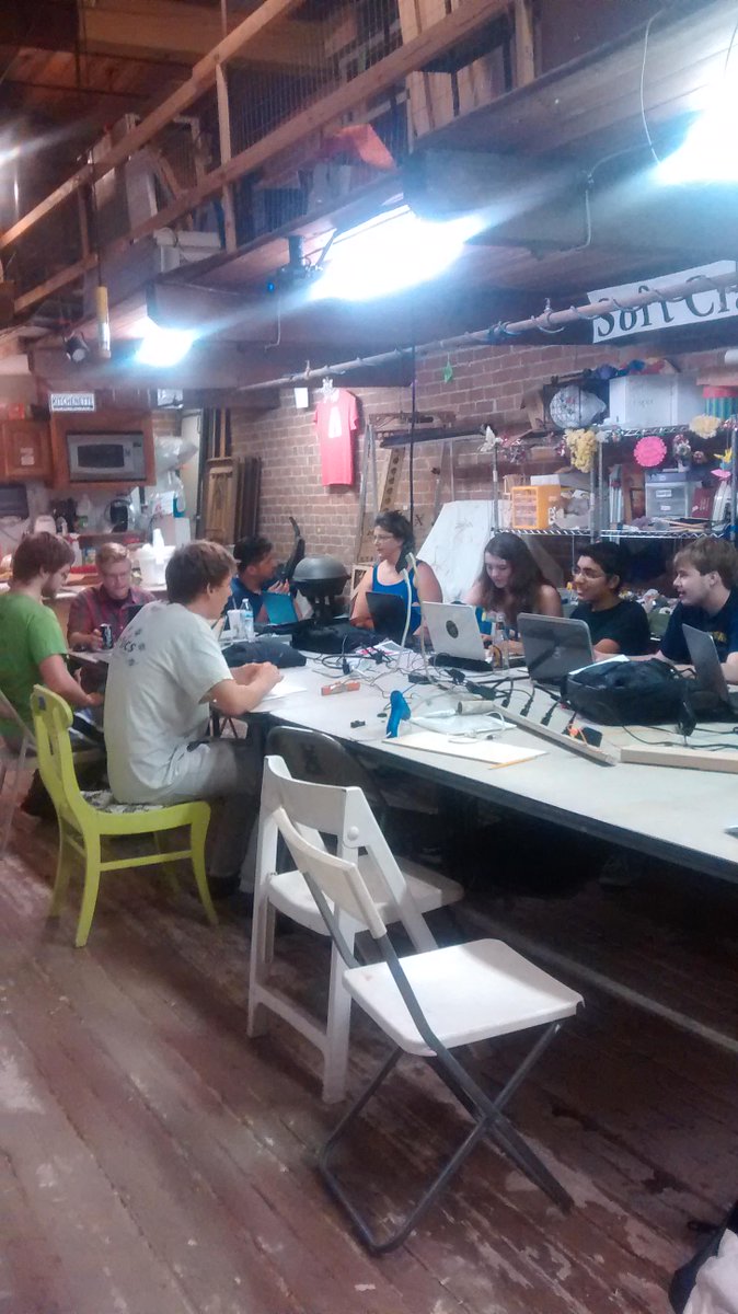BitBuckets4183's tweet photo. Everybody's working hard at our third meeting of the year. We're excited to teach our new members all about our team! http://t.co/H5w2yNu2im
