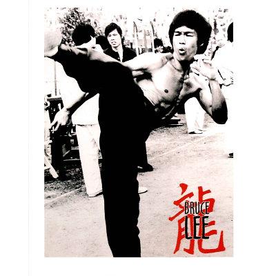 LibraryBar_'s tweet image. What is your best Kung Fu move?????
Join us for our Kung Fu Marathon featuring master Bruce Lee 7pm.