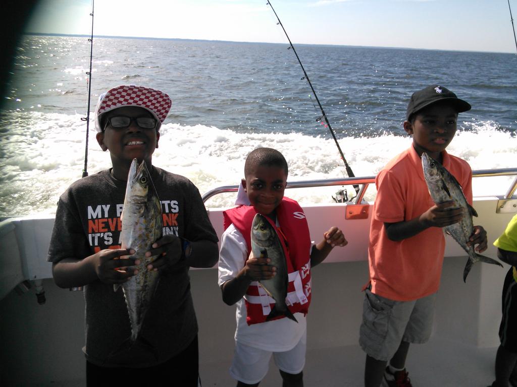 bayboyvision's tweet image. #RODLife... #TeachThemHowToFish