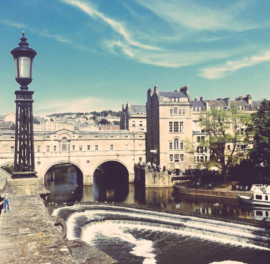 TotalBath's tweet photo. "A Sunday well spent, brings a week of content" 💙 where's your favourite place to go in Bath on Sunday's? http://t.co/kL8HEFcW6M