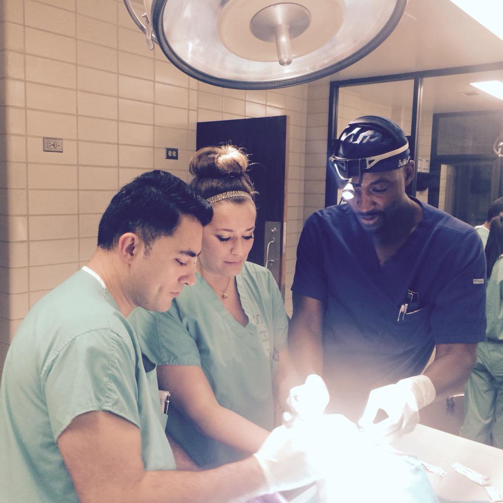 drCCO's tweet image. Tap-tap, tap-tap.  Do it gently!  #osteotomies #rhinoplasty 👃#passontheknowledge