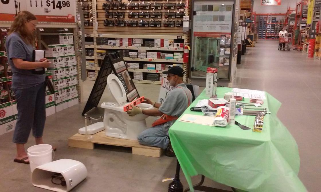 PK Master Ilyas at his best showing how to install a toilet ! <a href="/1775homedepot/">North Lilburn HD</a> <a href="/Nicoleguess/">Nicola Johnson</a>