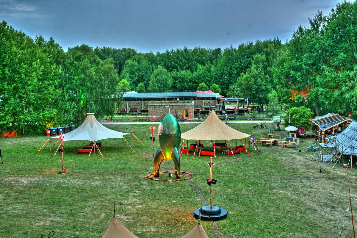 metavolution's tweet image. Chaos Communication Camp 2015 ~ "ALL GREEN for Future" #cccamp2015 | on.fb.me/1zHc6MC ~ flic.kr/s/aHskim1FZP