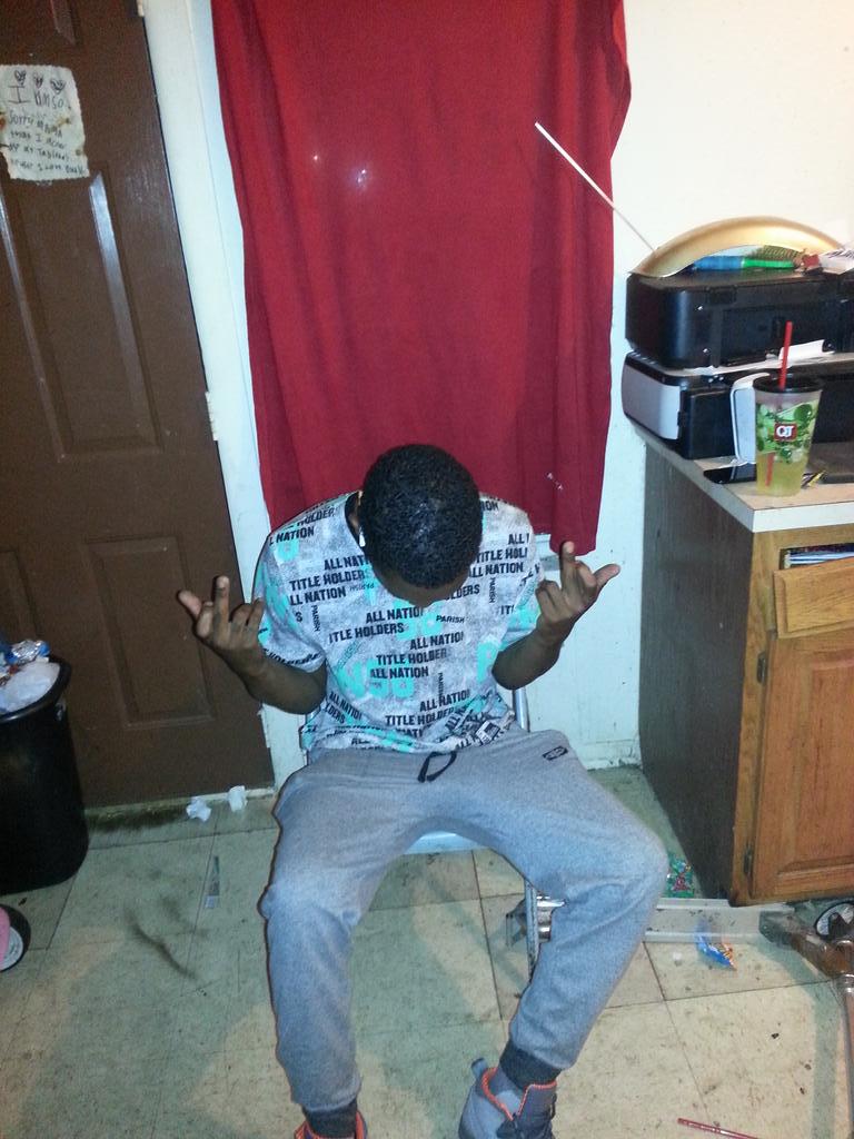 keem_ak's tweet photo. #bando http://t.co/2ema9Gf5QY
