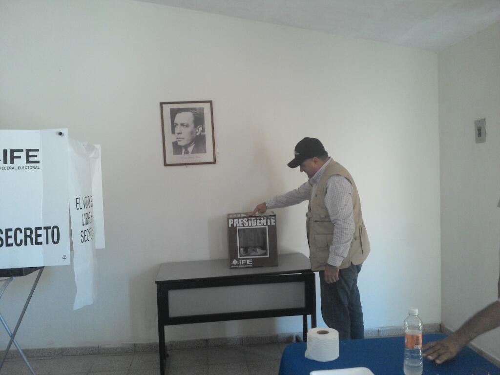 Como panista ya cumplí. #AnayaPresidente <a href="/RicardoAnayaC/">RicardoAnayaC</a>  <a href="/gomezreyna/">Moisés Gómez Reyna</a> <a href="/celidalopezc/">CELIDA LÓPEZ</a> <a href="/mrlujan2/">Javier A Lujan</a> @lislopezregidor <a href="/mcuen/">Mario C. Cuen Aranda</a>