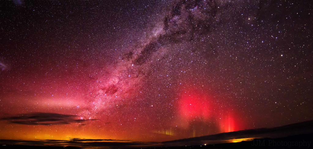 StormHour tweet picture