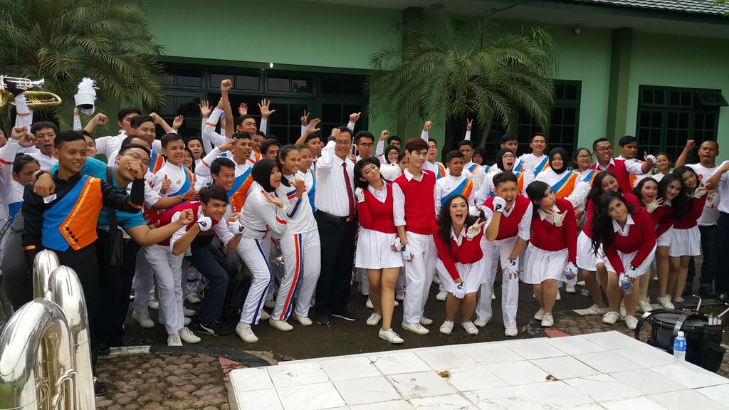 willys818's tweet photo. Marching band lokomotif siap ramaikan Sumatera Utara @KemenBUMN  #BUMNHadirUntukNegeri http://t.co/pvrZuLdeQ3