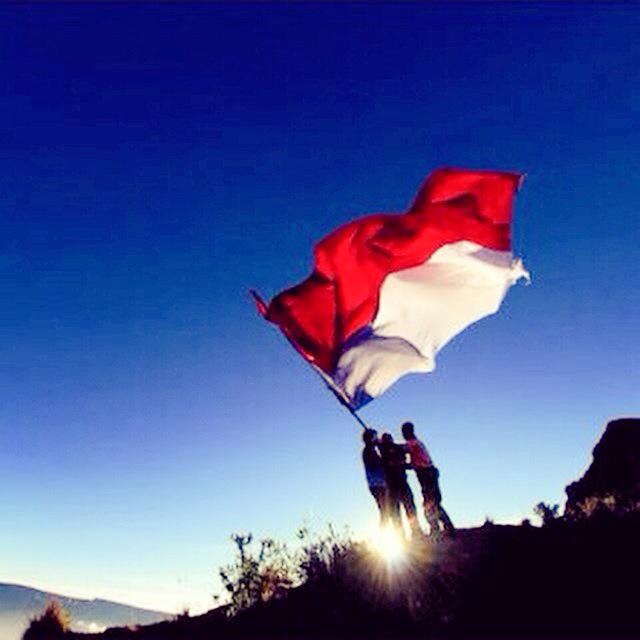 AgnesTheos's tweet photo. Happy independence day 😊😊 http://t.co/WUQDYP4Tp9