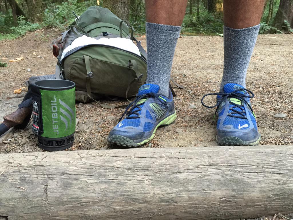 55thCascadia's tweet image. We fed them so much they couldn't walk out of camp until morning! @PCTAssociation #TrailMagic @BPSA_US