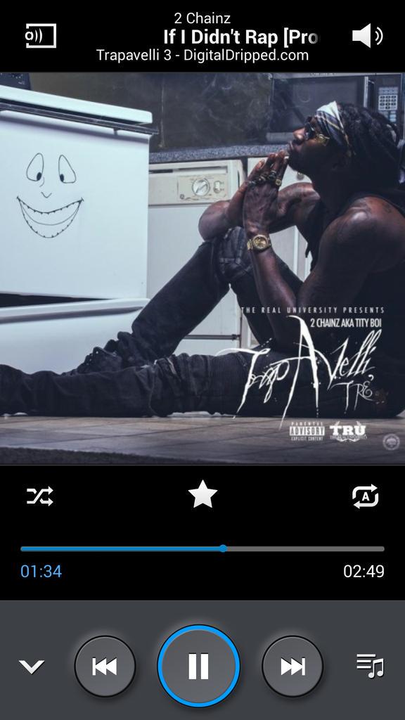 ThatGuyKnownAsQ's tweet photo. I'm fuckin with dat #Trapavelli3 http://t.co/9m5qRByYmP