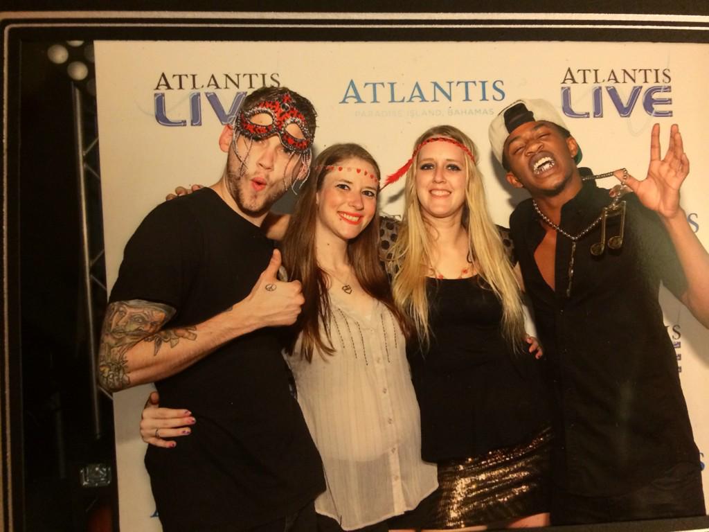 MKTOfanforever's tweet photo. So ready for @WeAreMKTO to come back to NOLA! I need some @therealmalcolm &amp; @FollowOller in my life 💛💙💛 http://t.co/NxaziWqjp2