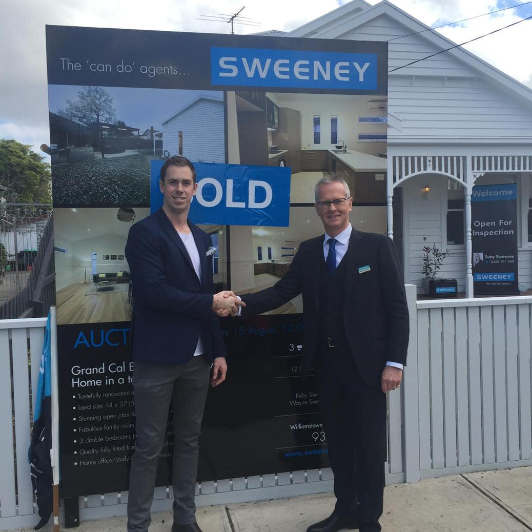 Nick Maxwell (@maxy_5) on Twitter photo Big thank you to Wayne & <a href="/rubysweeney/">Ruby McDonald</a> for their amazing work selling the family home! Can't recommend them more! Big thank you to Wayne & <a href="/rubysweeney/">Ruby McDonald</a> for their amazing work selling the family home! Can't recommend them more!