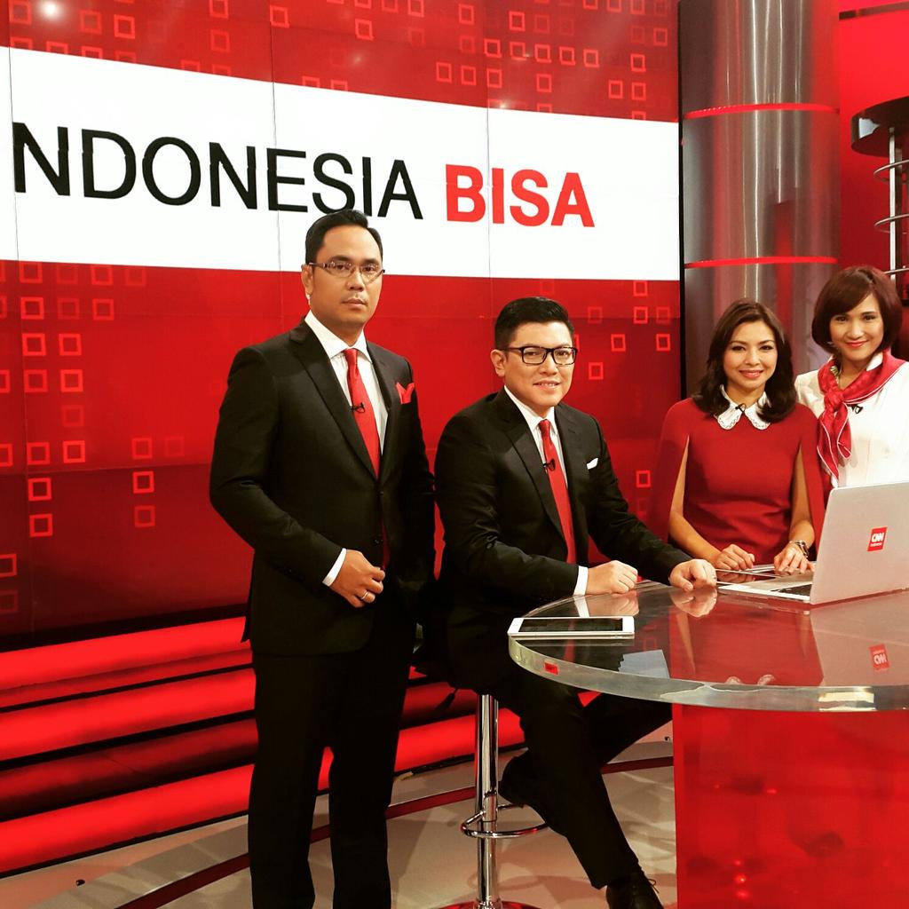 indramaulana_'s tweet photo. Selamat pagi! Program spesial Hut RI ke 70, kami juga siarkan langsung dr Istana Merdeka #HelloCNNIdTV #IndonesiaBisa http://t.co/zQIcQsejPG