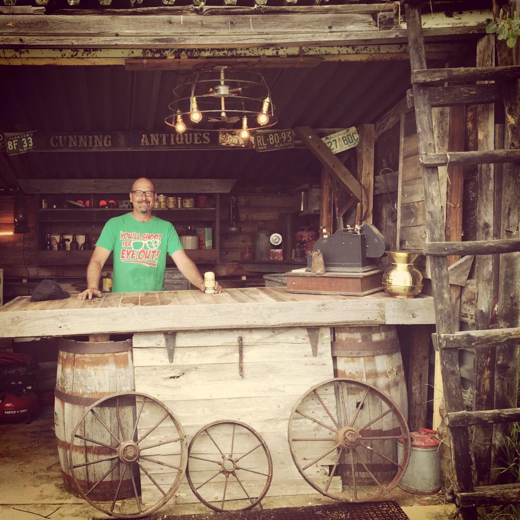 #barn #reno for #1920 #prohibition #theme #wedding #cunningmantiques #antiques #yyc #bar