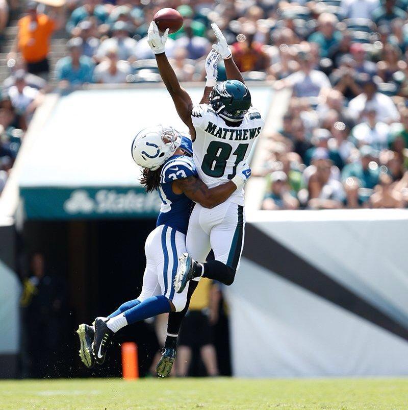 Eaglesrealtalk's tweet photo. Jordan Matthews doing what he does best!
#FlyEaglesFly #JMatthews http://t.co/NT3fewdPlv