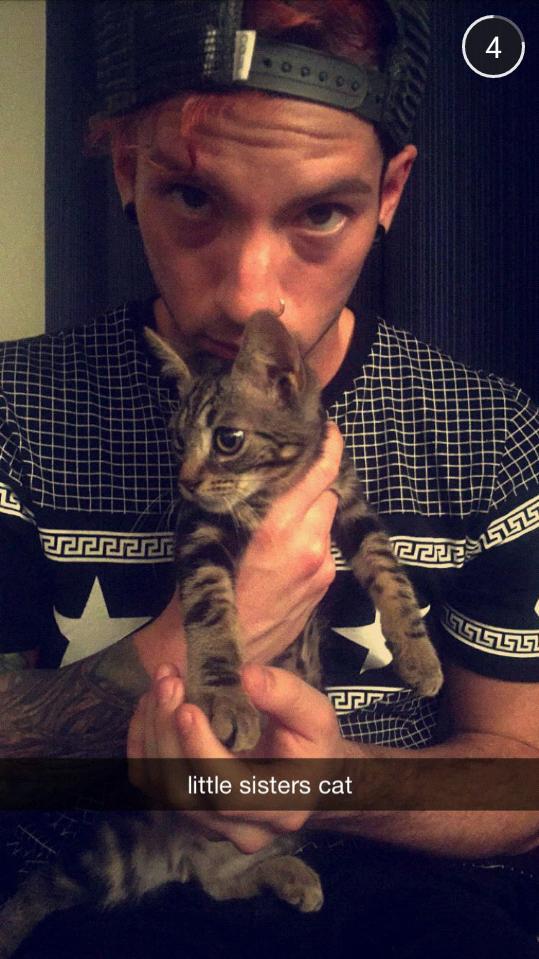 BITCH I STARTED CRYING WHEN I SAW THIS DONT MESS WITH ME I AM SERIOUS ABOUT THIS