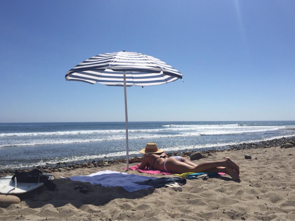 jpmacdonell's tweet photo. Sunday funday with @SophieMonet http://t.co/mknaHp3W4l