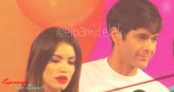 diretodaturquia's tweet photo. @laliespos e @mariannmartinez em #Unsol2015 #EsperanzaMia #tomanza #mariali por @ElPamiDeLali http://t.co/E6lVkkh986