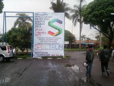 polban_2013's tweet photo. 2 Tahun yang lalu guys :)) Pada kangen engga? #spectrum http://t.co/ehslxxlcas