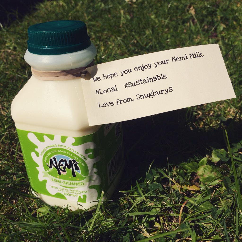 Snugburys's tweet photo. We gave away 50 bottles of delicious @NEMiMilk this weekend #Sustainable #Local #NaturallyEnriched #Milk #Mmmmmm ๐ http://t.co/K1mrDFqy47