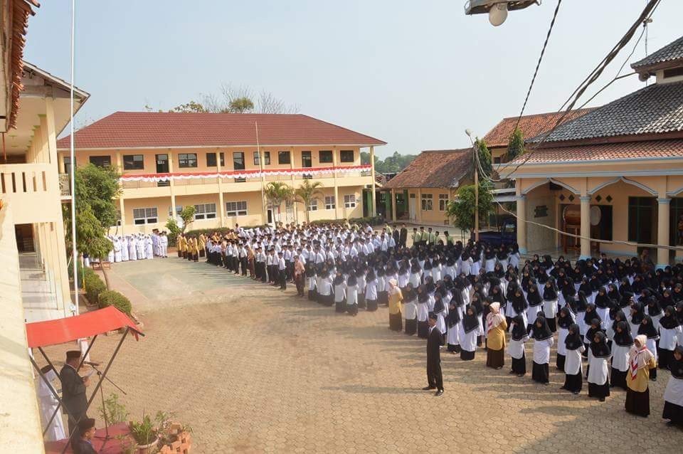 Ayomondok בטוויטר Waow Tebe20i Ayomondok Upacara Bendera