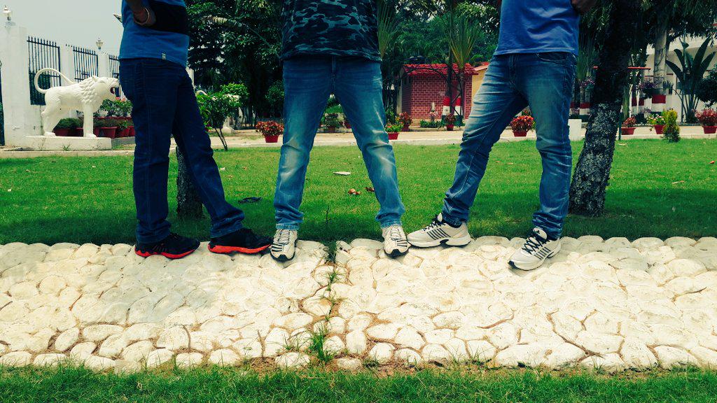 Dr___Rishu's tweet photo. #COURTRIP 
@StanSmithIndia 
#adidasStansmith 
My #shoefie http://t.co/NSazxtUAVs