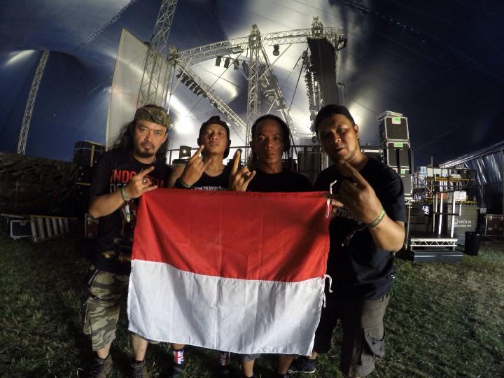 Jasad_bdm's tweet photo. We're Indonesian, and proud!!
Dirgahayu Indonesia, maaf kami belum bisa berbuat yg terbaik utk Bangsa ini.
 #RI70 http://t.co/lwULbX5pkC