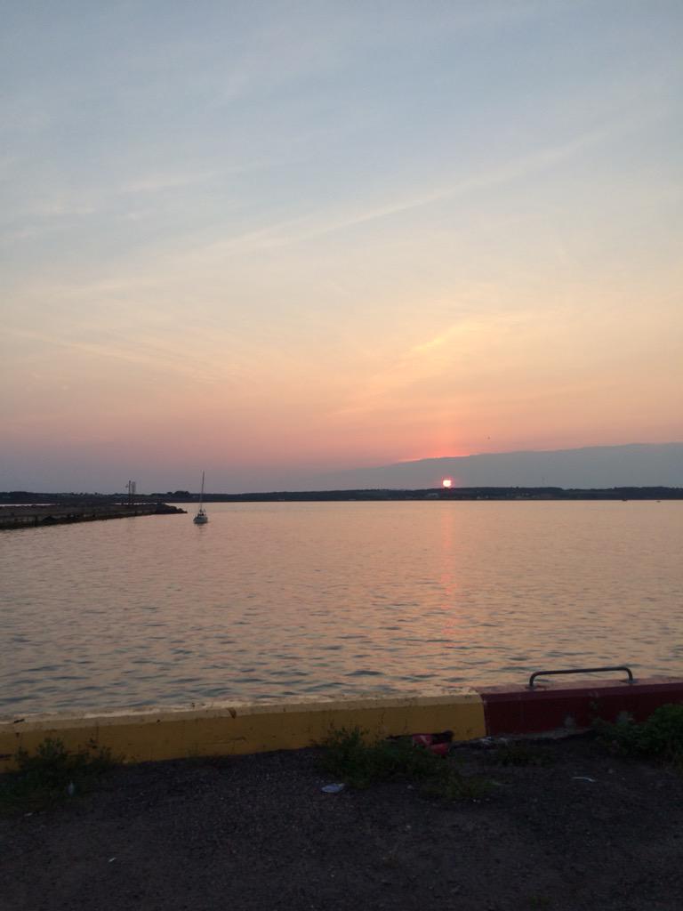 wildtunachartr's tweet photo. Beautiful Souris,PEI 
#fishing #tuna #pei #travel http://t.co/hNsQ1S8ejO