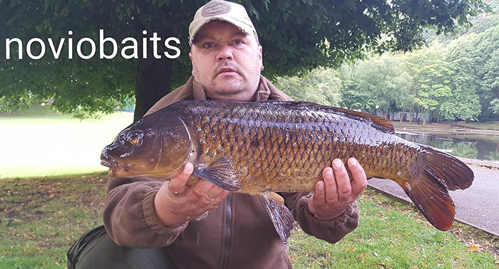 topfisherman1's tweet image. Lost 3 landed 2 only managed these 2 on 1 on the clarity and 1 on the insanity bait is working well @NovioBaits