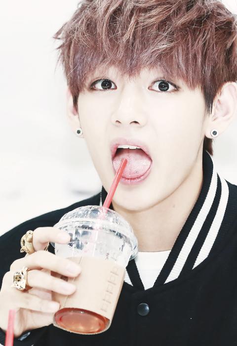 officialyangmi's tweet photo. spam kim taehyung 10/10 http://t.co/Dn2PfjcreY