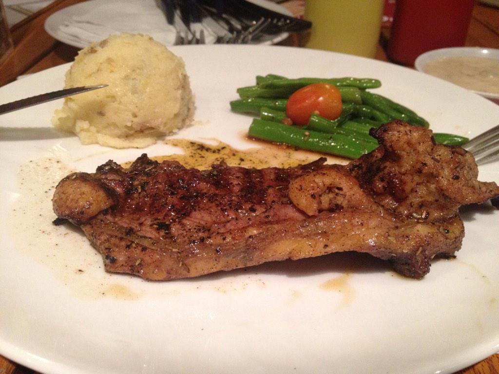rachelachee's tweet photo. @steakholycow #CAMPBonJer http://t.co/RPgYgB5RTd