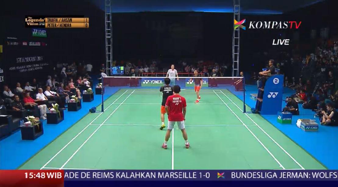 KompasTV's tweet photo. Saat ini berlangsung pertandingan pasangan Taufik dan Ahsan vs @petergade_off &amp; Hendra. #TheLegendsVision http://t.co/V095AmIliO
