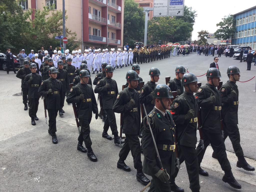 <a href="/Barbaroskayaa55/">M. Barbaros KAYA</a>: Kars'ta şehit düşen Başçavuş Nurettin Öztürk'ün cenaze töreninden görüntüler: Part 2