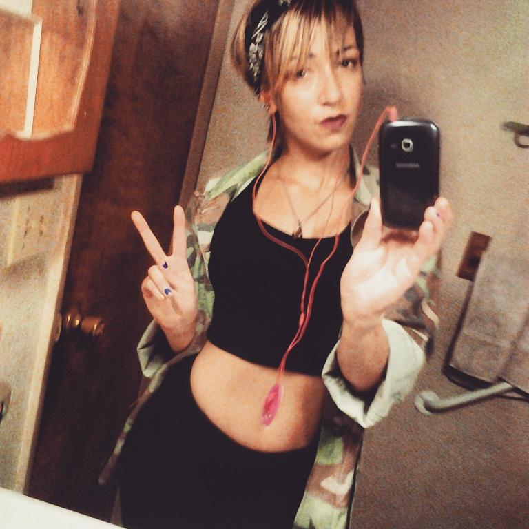 caenogenesis's tweet photo. Girl, don't feel out of place, cause I - I'm in love with this feeling <3 ( C-breezy)
New me, gonna keep goin http://t.co/0EJmXm0L2O