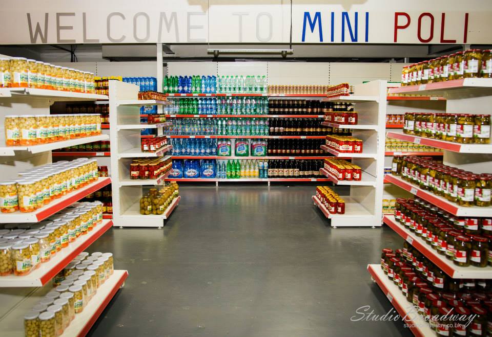 MiniPoli's tweet image. Did you know we offer over 25,000 products? Look through our massive selection until 7PM tonight. #Peterborough