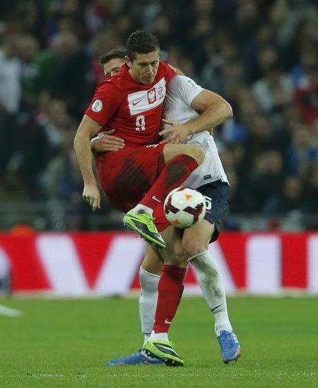 Happy 33rd birthday to the one and only Phil Jagielka! Congratulations 