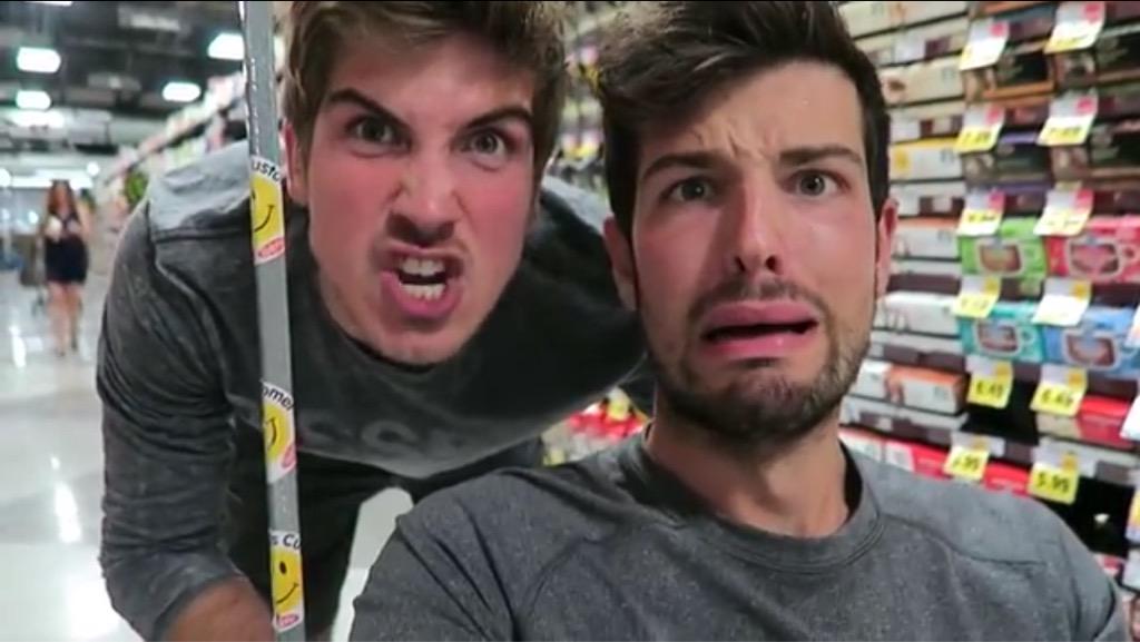 PhJaniel's tweet image. Screenshots from Joey's recent
 videos!