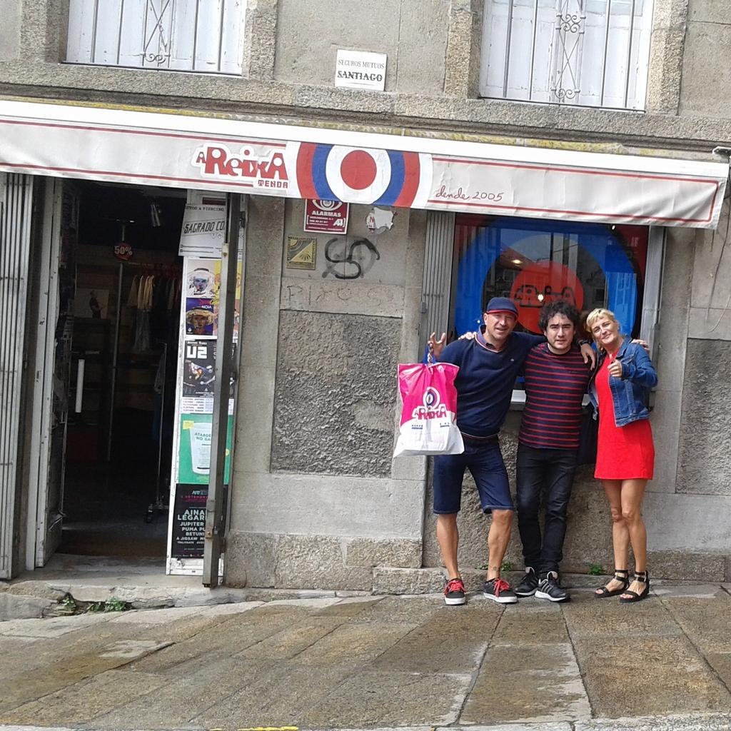 Conexión AReixa <a href="/AReixaTenda/">A REIXA TENDA</a>