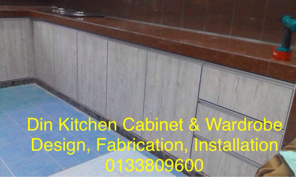 Din_Lelong's tweet image. Lai lai lai. Meh oder kitchen kabinet &amp;amp; wardrobe.
#KitchenSystem
#BuiltInWardrobe
#CustomFurniture