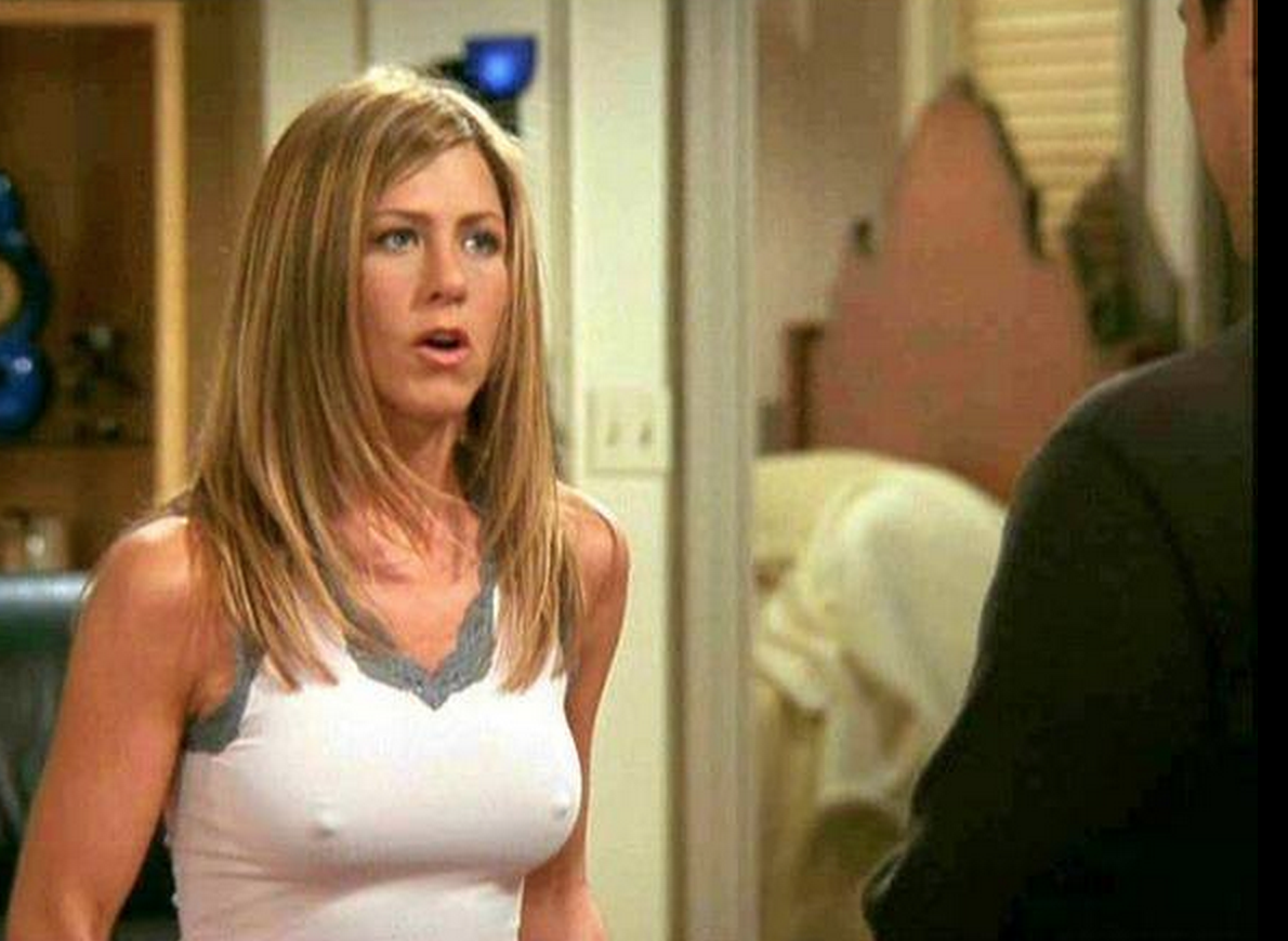 FootballHQ's tweet photo. Jennifer Aniston has more points than @ChelseaFC http://t.co/28qHOHKX21