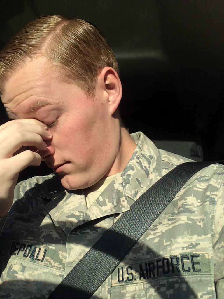 DDepoali's tweet photo. Too early to America right now 😩🇺🇸 http://t.co/HuWKKT1ifH