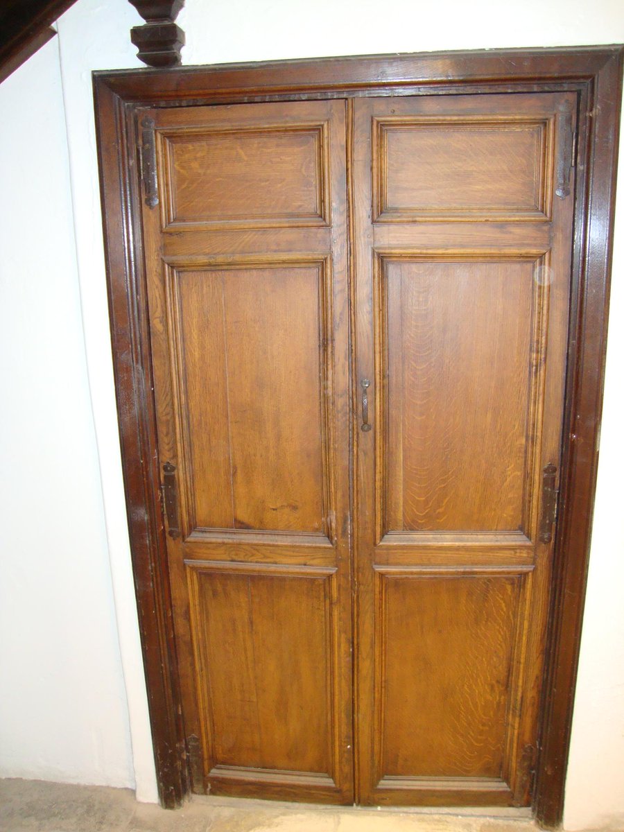 CotswoldFire's tweet photo. Fireproofing panel doors at Tudor House-Broadway,Worcs using white intumescent coatings #fireproof 01453-731006 http://t.co/yWqFn70H6h
