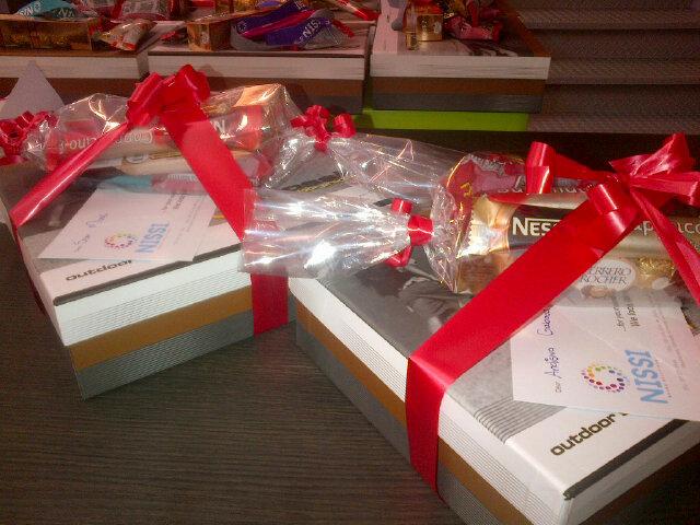 nissigroup1's tweet photo. Are you looking for #ClientAppreciation gifts or employees' year end gifts? Chat to us #NissiBrandSolutions http://t.co/qvvg4pizAf