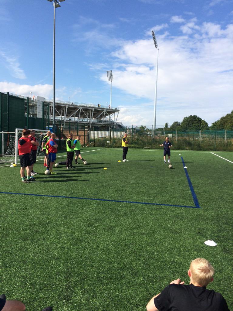 DurhamFA's tweet photo. Candidates on the FA Level 2 course just about to start a practice on #ForwardRuns today! ⚽️☀️ http://t.co/M2WBw9Z1SW