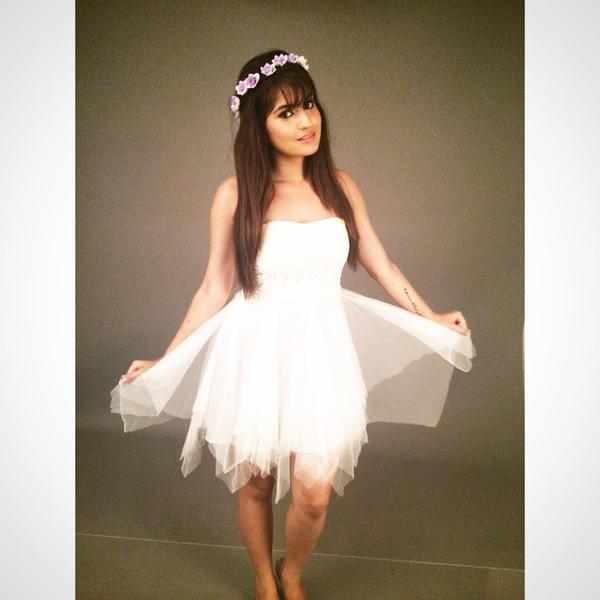 SubuhiLovers's tweet photo. Ur beauty cannot be described in Words!!!! my favourite pic of urs!!!! love ya:) @SubuhiJ http://t.co/Enbc7Ka1Hk