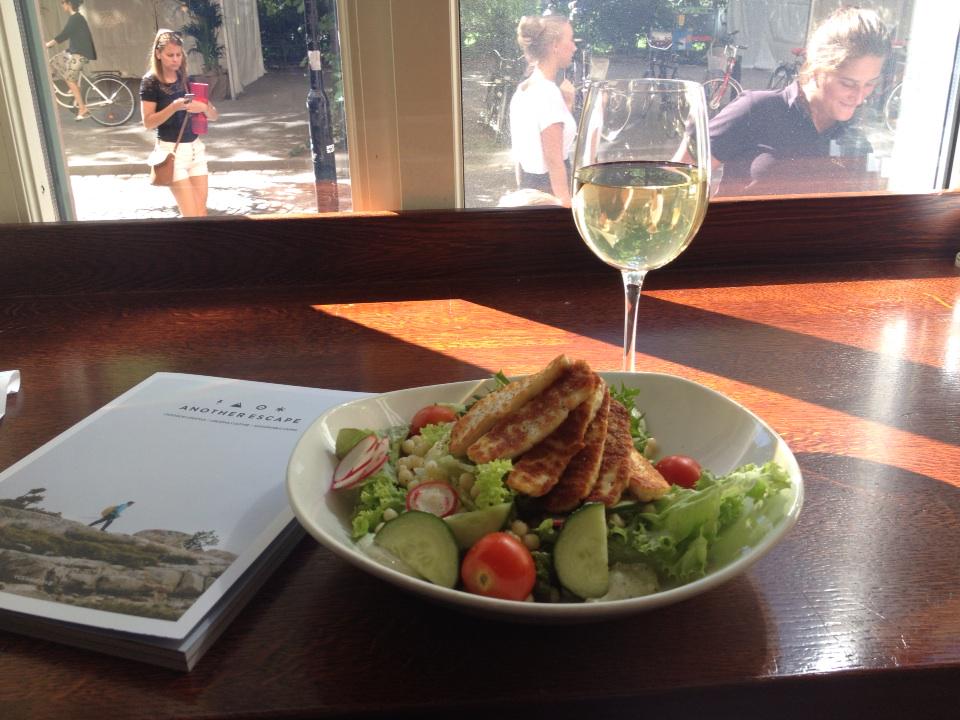 K8_Hazel's tweet photo. Another pic from #Stockholm
missing the weekend! 😎🍷🌞 http://t.co/eFifdjDtSs