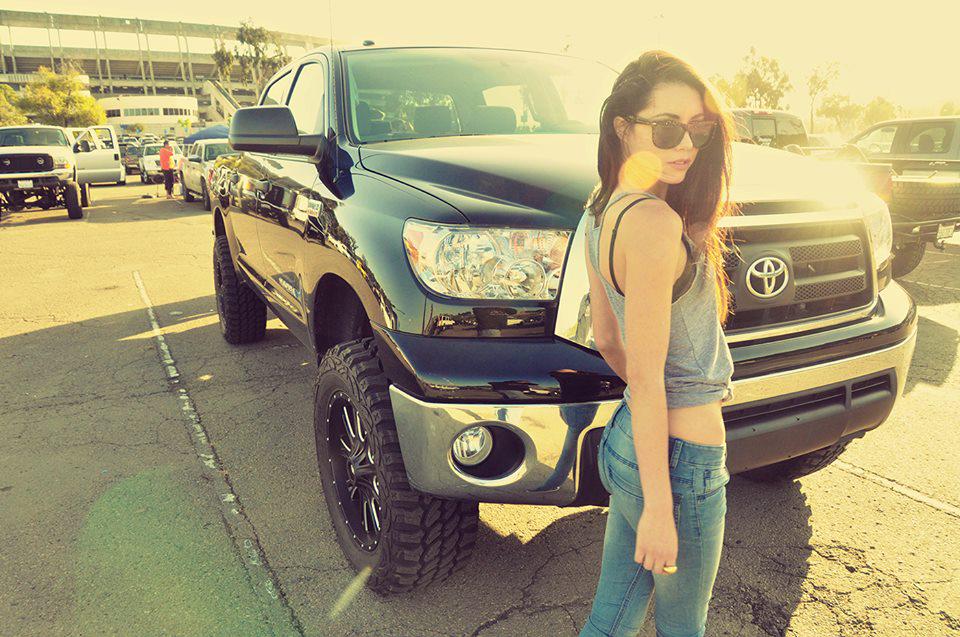 LRG_Rims_'s tweet photo. #LRGRims http://t.co/mytzvq1Jwo