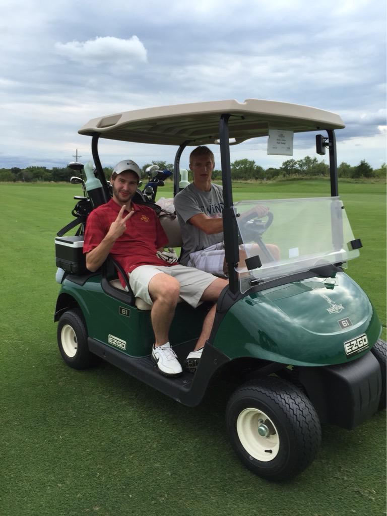 monbrip's tweet photo. The golfaroo's finest #golfaroo http://t.co/uEcPL6f0gl