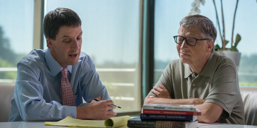 BillGates's tweet photo. I learned a lot from talking to Washington’s Teacher of the Year @LyonTerry: http://t.co/0KmobcMV1V http://t.co/R9AYog97nt