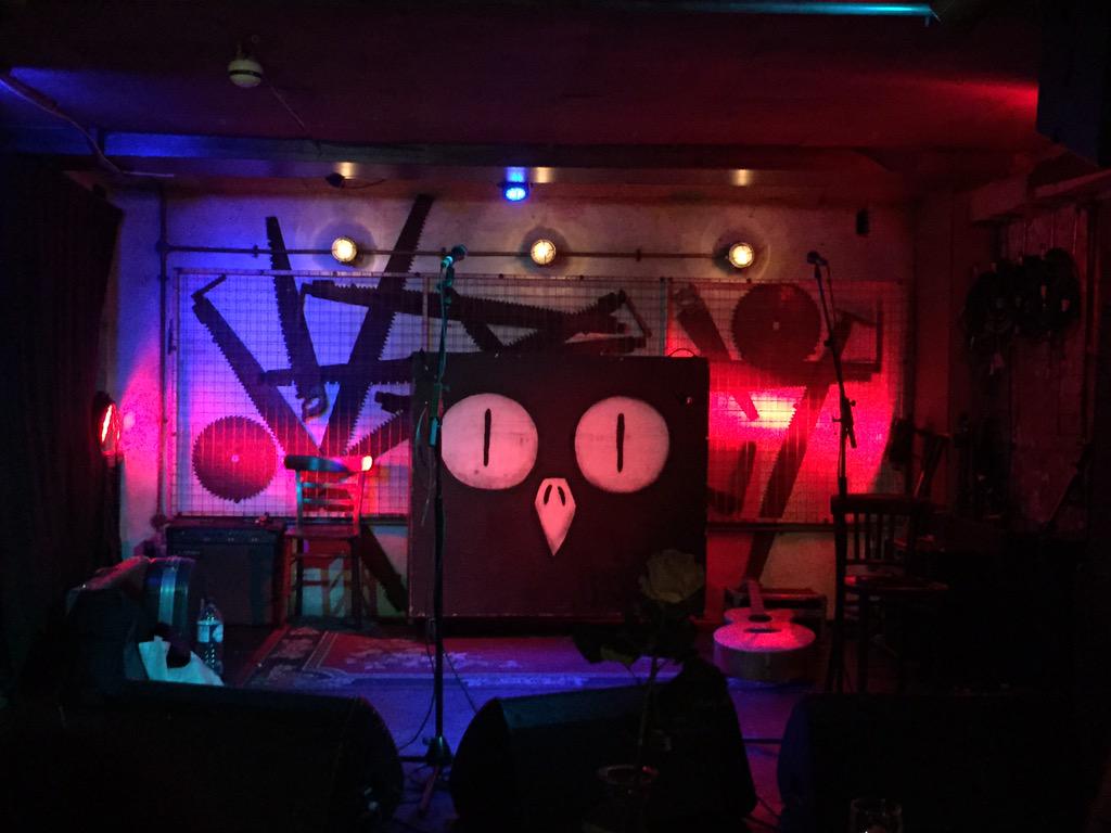TheCoGomusic's tweet photo. Intimate vibes @Bedroom_Bar...almost time for some cogo tunes - J x http://t.co/IvqwEMyE9Q